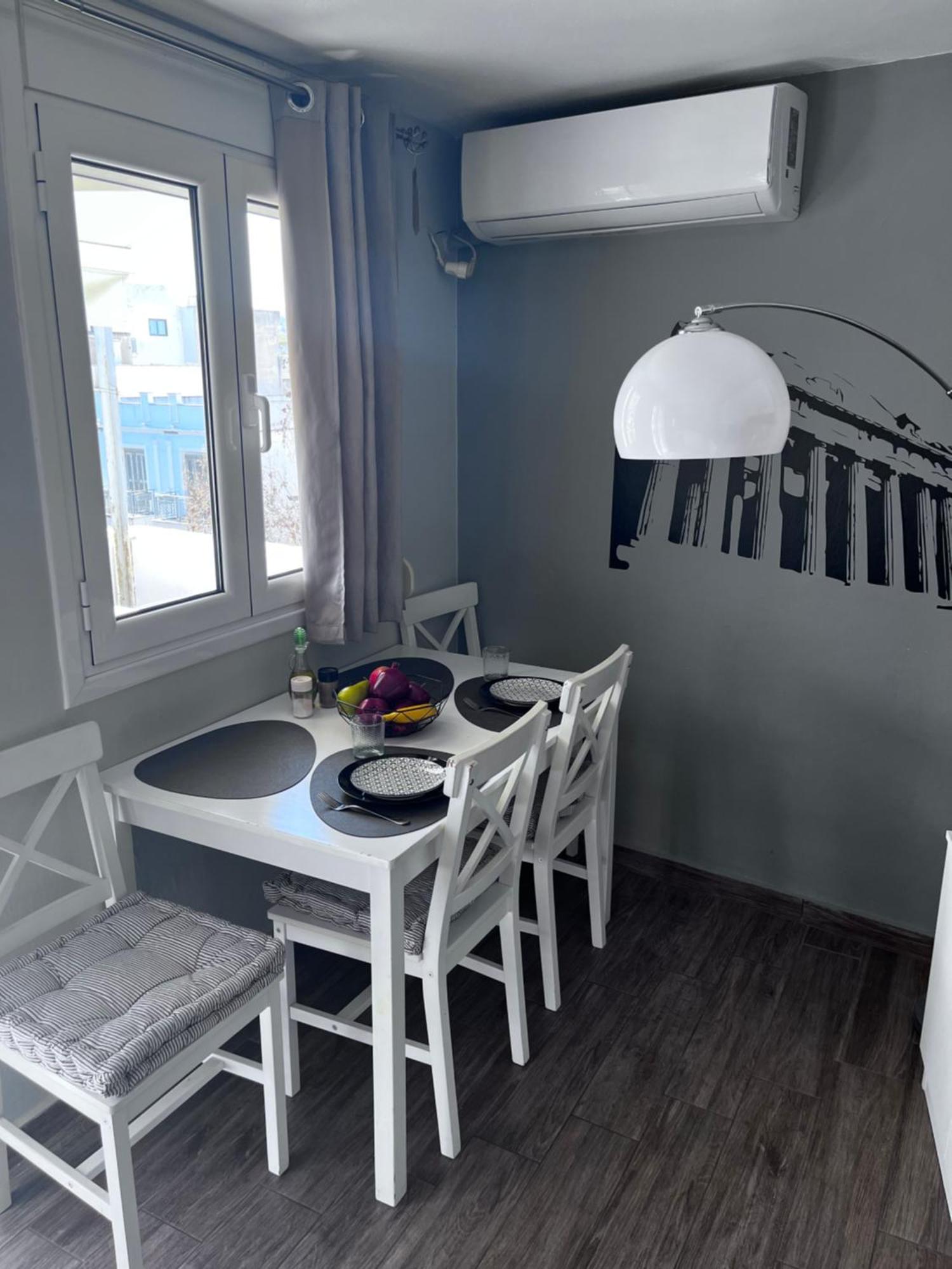 Cozy Studio Apartment In The Heart Of Athene Buitenkant foto