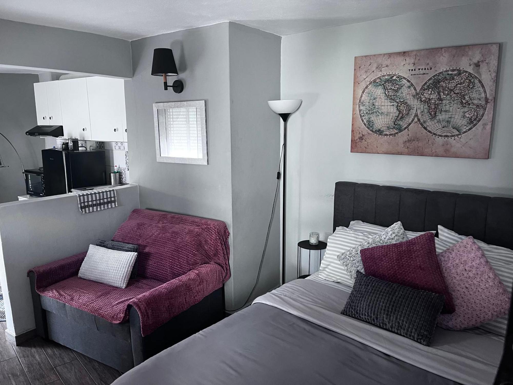 Cozy Studio Apartment In The Heart Of Athene Buitenkant foto